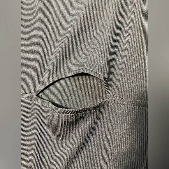 NWT One Shoulder Ribbed Knit Cutout Side Slit Dress Size Medium - Picture 4 of 5